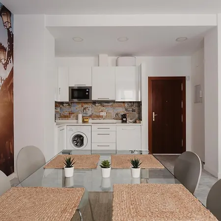 Quiet And Comfortable Fully Renovated Apartment Seville Exterior photo